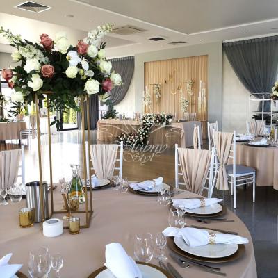 Dekoracje w kolorze cappuccino na wesele w Polana Wedding Venue