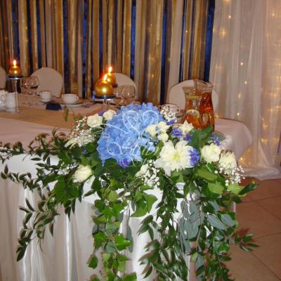 Dekoracja stołu weselnego