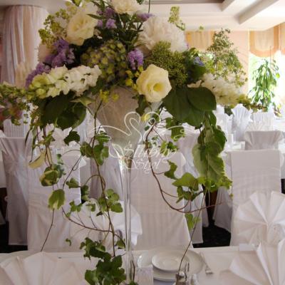 Kompozycja w wazonie martini