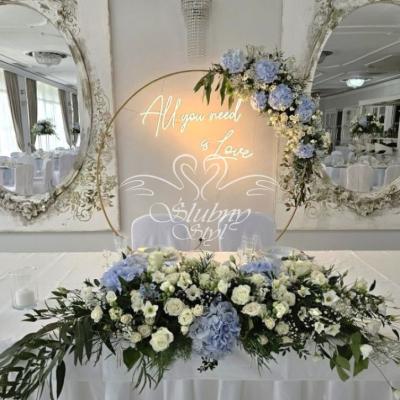 Dekoracja stołu prezydialnego Greys Podstolice