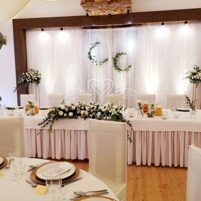 Stół Młodej Pary w Pałacu Szczepowice