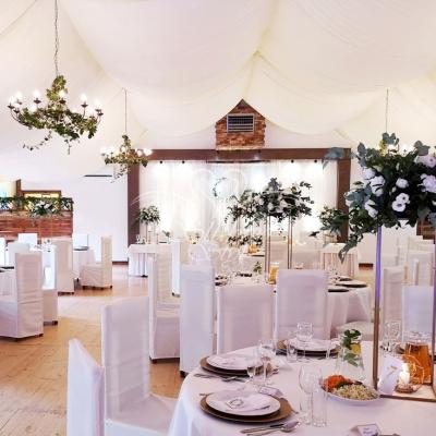 Wystrój sali weselnej w Pałacu Szczepowice