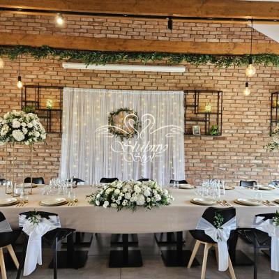 Dekoracja stołu Młodej Pary Restauracja Niedźwiedzia 25