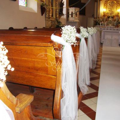 Ślubna dekoracja kościoła