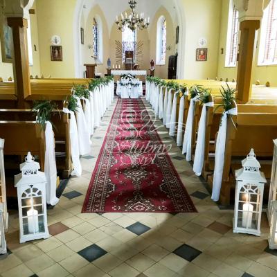 Dekoracja ślubna kościoła w Lednicy nad jeziorem