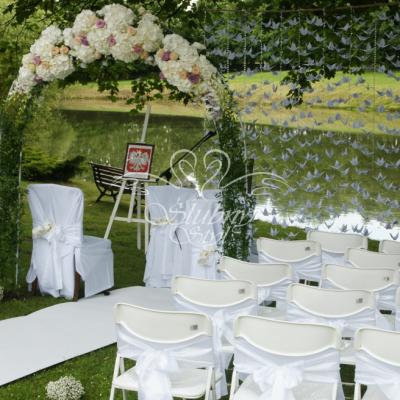 Wyjątkowe dekoracje ślubne na świeżym powietrzu