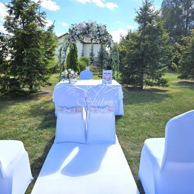 Ślub cywilny w ogrodzie - Amaryllis Jasin