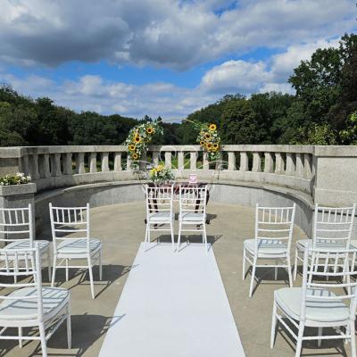 Dekoracje ze słonecznikiem na ślub cywilny