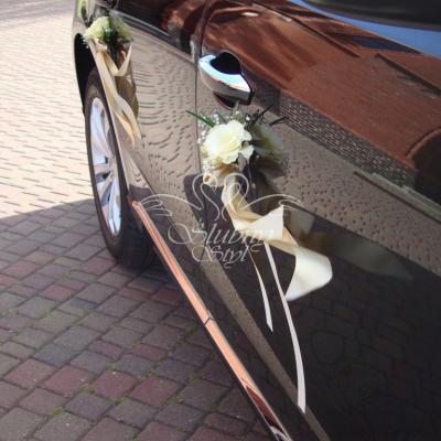 Dekoracja klamki w samochodzie