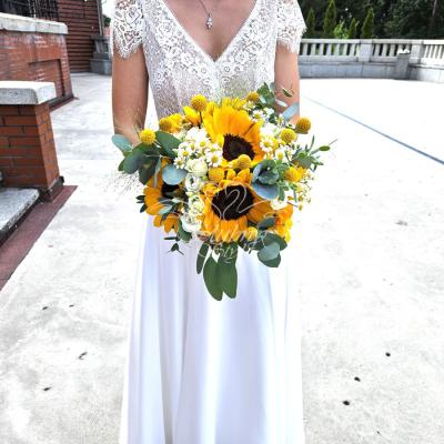Bukiet ślubny ze słonecznikiem