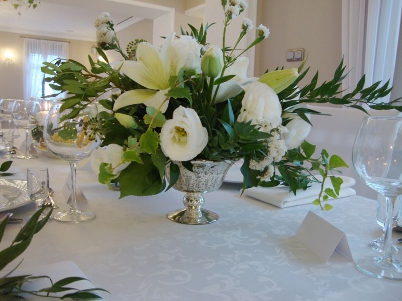 Misa na nodze Vintage Chic antique