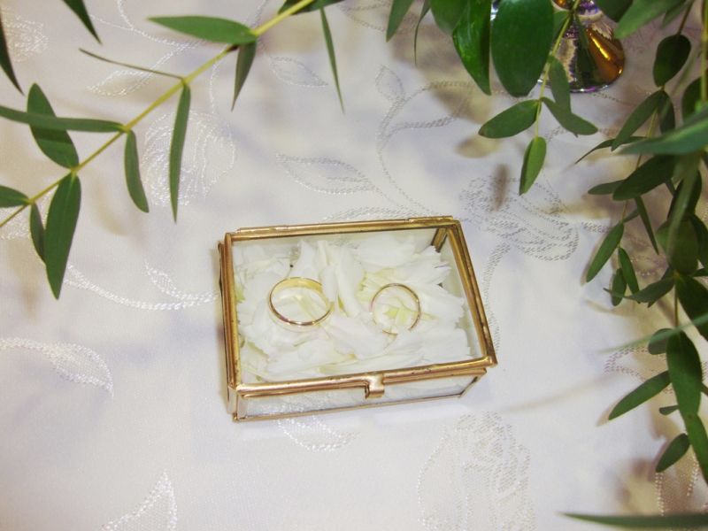 Szkatułka szklana na obrączki